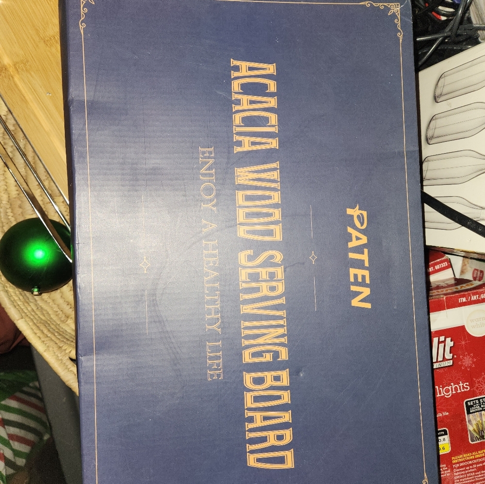 Wooden serving tray
